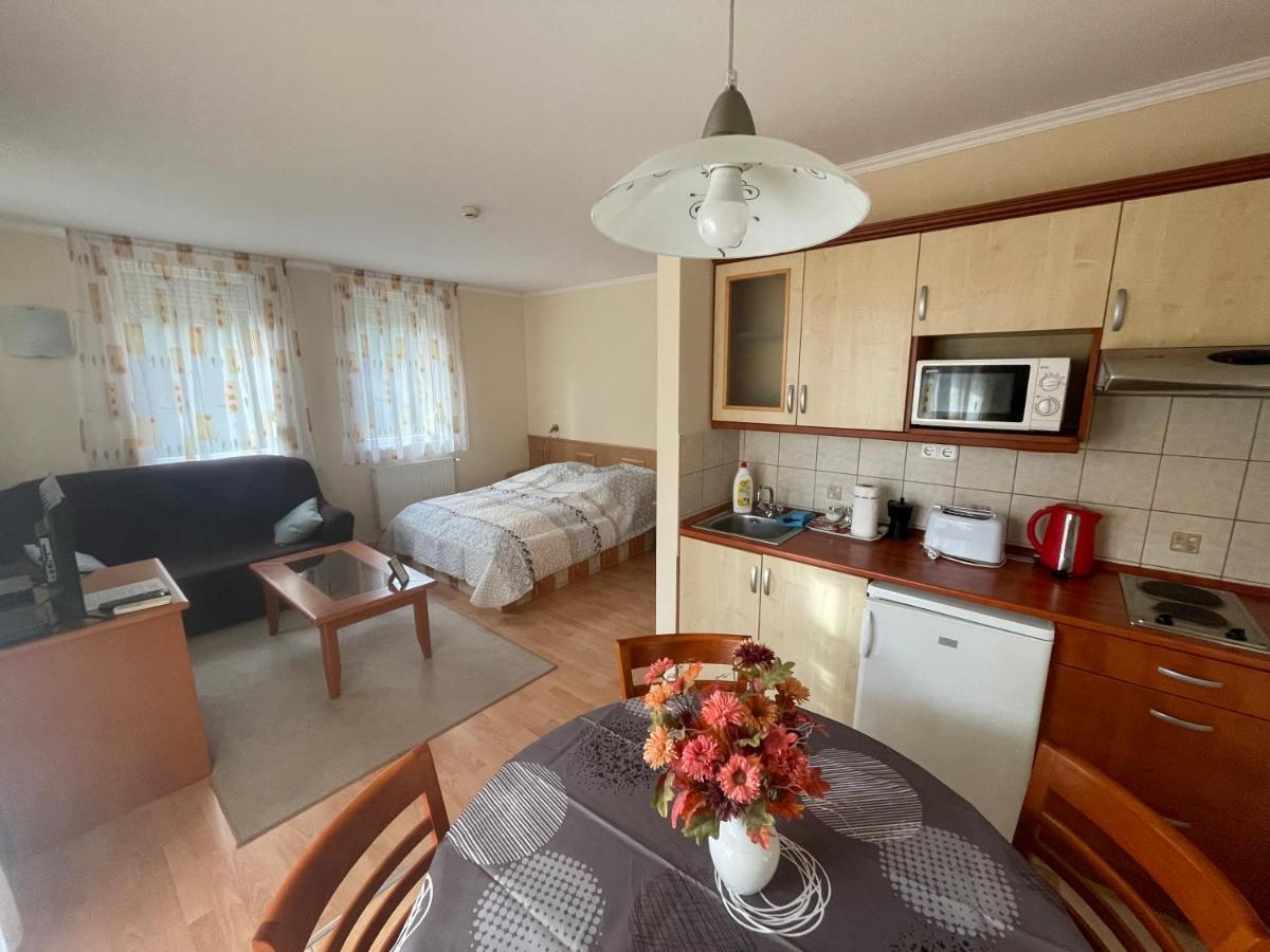 Garda Apartmanház Hévíz Dış mekan fotoğraf