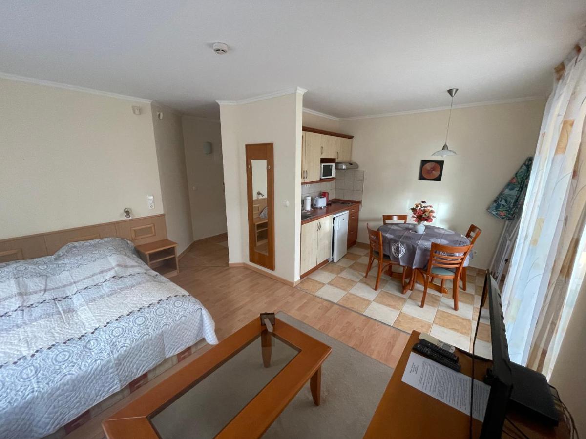 Garda Apartmanház Hévíz Dış mekan fotoğraf