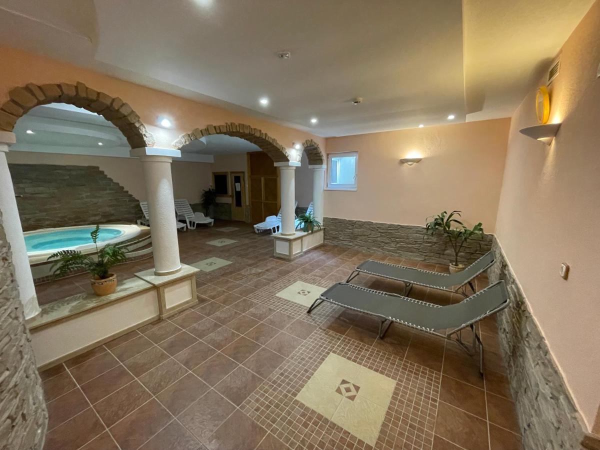 Garda Apartmanház Hévíz Dış mekan fotoğraf