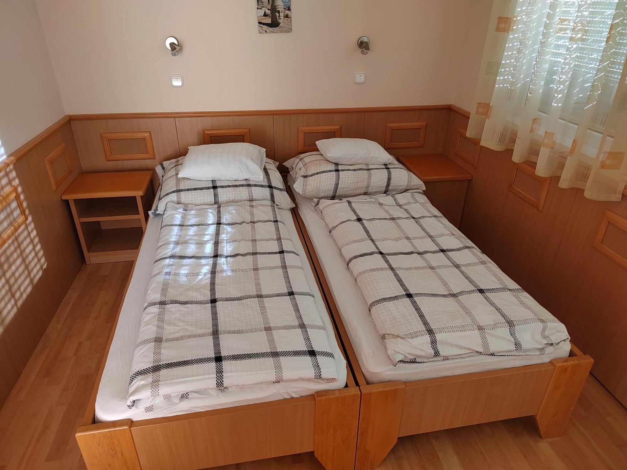 Garda Apartmanház Hévíz Dış mekan fotoğraf