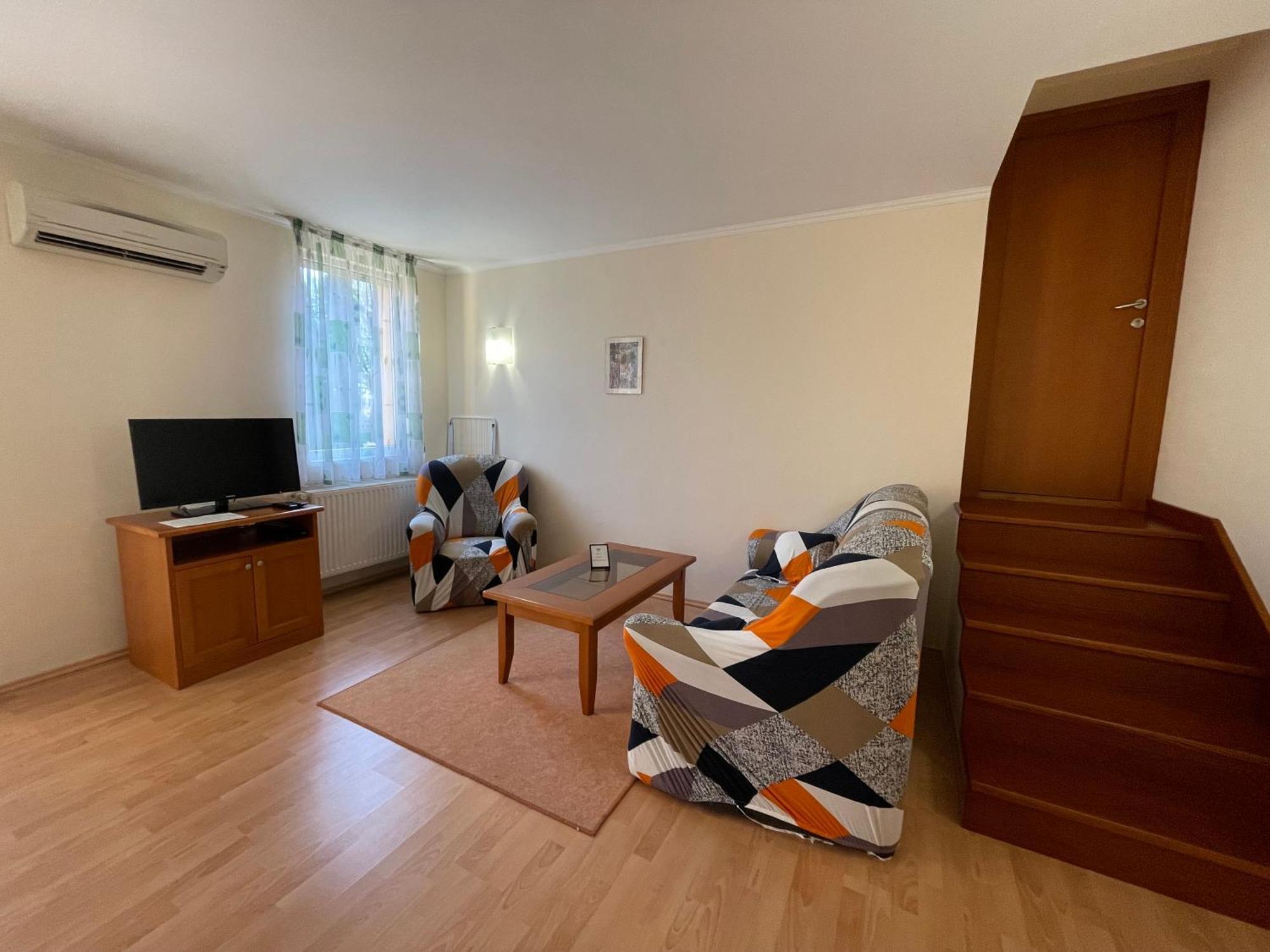 Garda Apartmanház Hévíz Oda fotoğraf