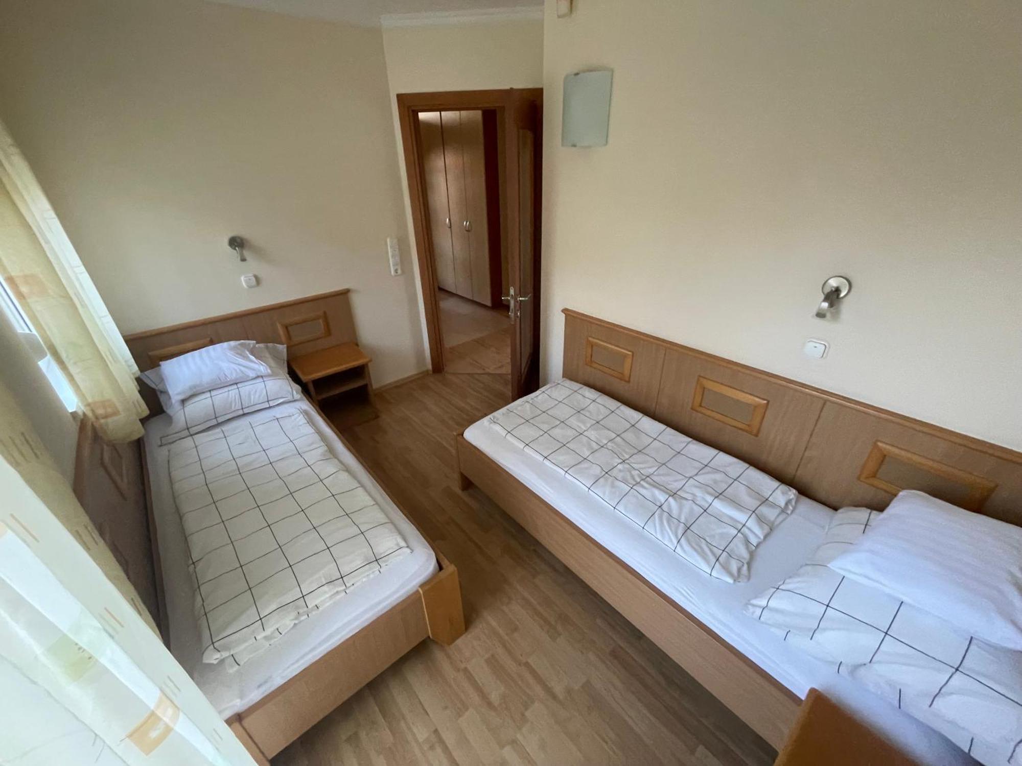 Garda Apartmanház Hévíz Oda fotoğraf